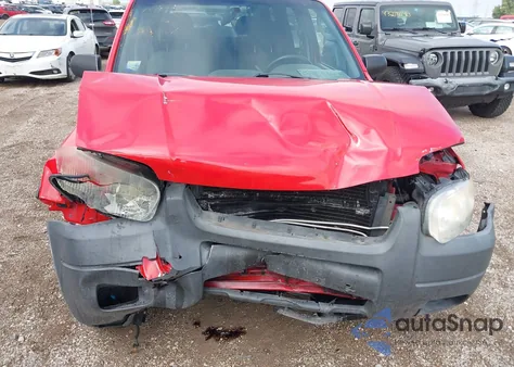 2002 Ford Escape Xlt из США, поврежденный, VIN 1FMYU04162KC47701